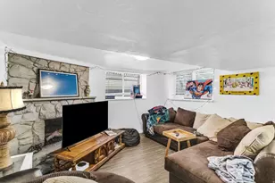 568 S 900 E, Salt Lake City, UT 84102 - Photo 19