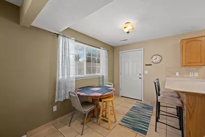 1765 W Garden Dr, Pleasant Grove, UT 84062 - Photo 9