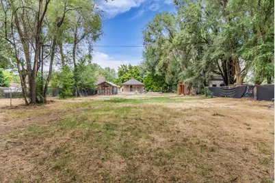 987 E 16th St S, Ogden, UT 84404 - Photo 37