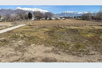 207 W 500 S, Lehi, UT 84043 - Photo 1
