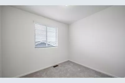 552 N Mule Deer Pl, Saratoga Springs, UT 84045 - Photo 11