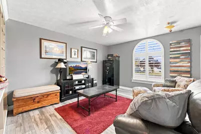 3215 W Cameron Court S, South Jordan, UT 84095 - Photo 23