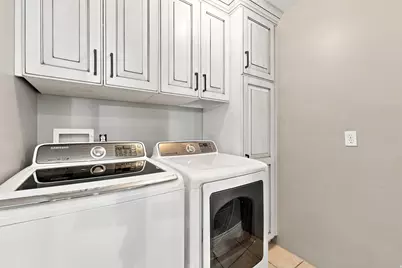 3215 W Cameron Court S, South Jordan, UT 84095 - Photo 15
