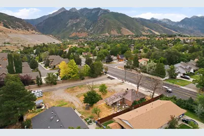 3085 E Fort Union Blvd, Cottonwood Heights, UT 84121 - Photo 13