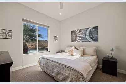728 W Sir Monte Dr, Saint George, UT 84770 - Photo 35