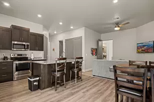 728 W Sir Monte Dr, Saint George, UT 84770 - Photo 33