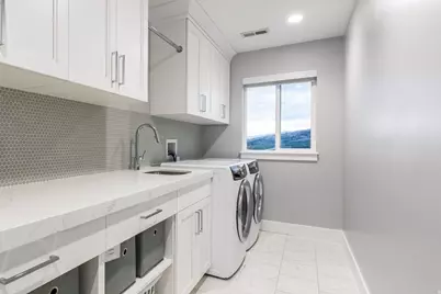 12459 N Minots Ledge Dr, Highland, UT 84003 - Photo 35