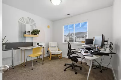 2304 N 3720 W, Lehi, UT 84048 - Photo 31