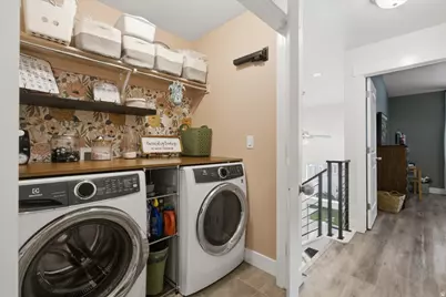 2304 N 3720 W, Lehi, UT 84048 - Photo 33