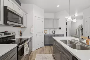 2304 N 3720 W, Lehi, UT 84048 - Photo 17