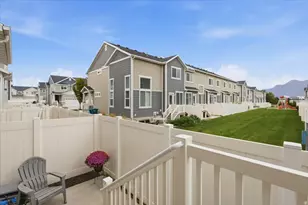 2304 N 3720 W, Lehi, UT 84048 - Photo 37