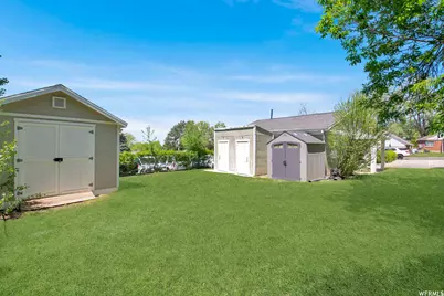 889 W 3600 S, Bountiful, UT 84010 - Photo 19