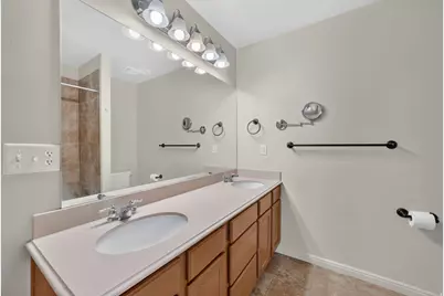1316 S Mountain Crest Dr W, Woods Cross, UT 84087 - Photo 13