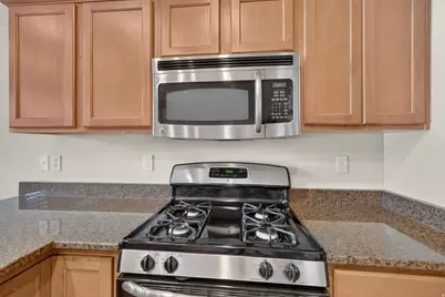 1316 S Mountain Crest Dr W, Woods Cross, UT 84087 - Photo 9