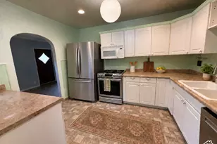 110 W 1700 S, Bountiful, UT 84010 - Photo 5