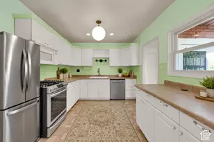 110 W 1700 S, Bountiful, UT 84010 - Photo 3