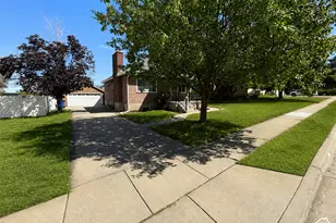 110 W 1700 S, Bountiful, UT 84010 - Photo 7