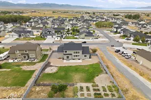 8686 N Iron Horse Dr, Lake Point, UT 84074 - Photo 93