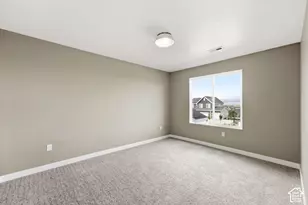 8686 N Iron Horse Dr, Lake Point, UT 84074 - Photo 41