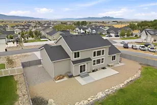 8686 N Iron Horse Dr, Lake Point, UT 84074 - Photo 91