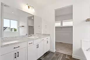 8686 N Iron Horse Dr, Lake Point, UT 84074 - Photo 29