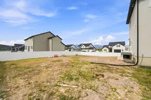 607 N Hl Vw Dr, Saratoga Springs, UT 84045 - Photo 39