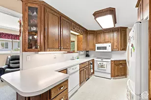 702 N 150 W, Logan, UT 84321 - Photo 13