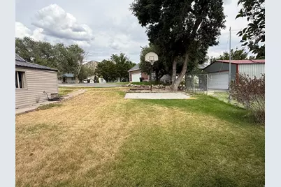 492 N 100 W, Malad City, ID 83252 - Photo 27