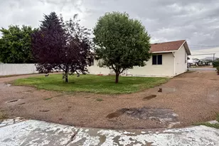 899 N 500 W, Vernal, UT 84078 - Photo 11