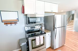 980 Country Hills Dr, Ogden, UT 84403 - Photo 3