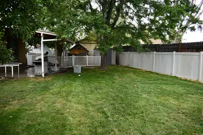 1872 W 7265 S, West Jordan, UT 84084 - Photo 25