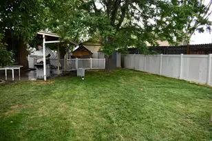 1872 W 7265 S, West Jordan, UT 84084 - Photo 25