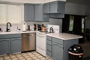 1872 W 7265 S, West Jordan, UT 84084 - Photo 9