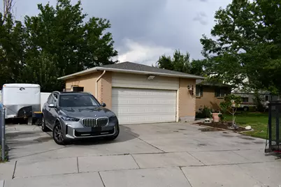 1872 W 7265 S, West Jordan, UT 84084 - Photo 31