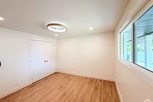 3332 East Fort Union Blvd, Cottonwood Heights, UT 84121 - Photo 15