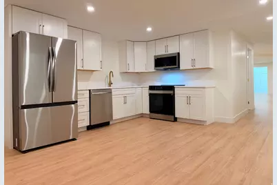 3332 E Fort Union Blvd, Cottonwood Heights, UT 84121 - Photo 21