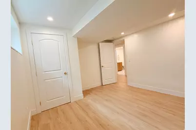 3332 E Fort Union Blvd, Cottonwood Heights, UT 84121 - Photo 29