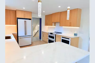 3332 E Fort Union Blvd, Cottonwood Heights, UT 84121 - Photo 7