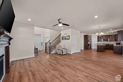 2752 W 725 N, Layton, UT 84041 - Photo 9