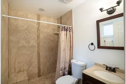 2407 E Hunts End Dr, Sandy, UT 84092 - Photo 15