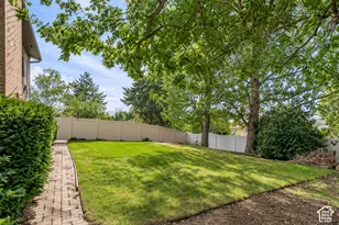 2407 E Hunts End Dr, Sandy, UT 84092 - Photo 45