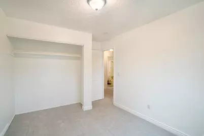 2407 E Hunts End Dr, Sandy, UT 84092 - Photo 19