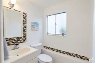 2407 E Hunts End Dr, Sandy, UT 84092 - Photo 35