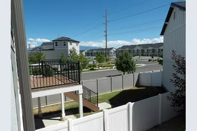 109 E Brushy St, Saratoga Springs, UT 84045 - Photo 31