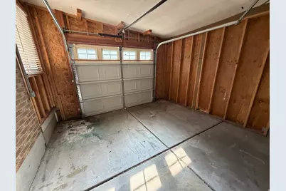 363 N 300 W, Bountiful, UT 84010 - Photo 21