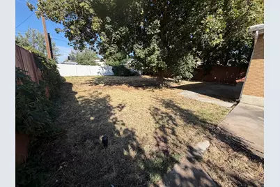363 N 300 W, Bountiful, UT 84010 - Photo 23