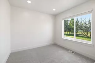 730 W 500 N, Smithfield, UT 84335 - Photo 17