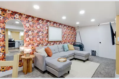 1367 S 1200 W, Salt Lake City, UT 84104 - Photo 21