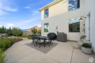 688 W Beth Cir, Saratoga Springs, UT 84045 - Photo 35