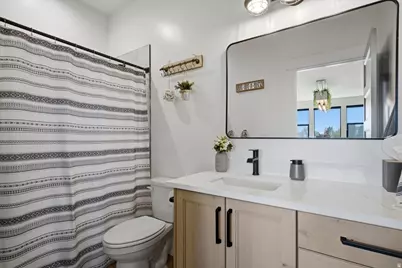 4520 S 5400 W, Hooper, UT 84315 - Photo 25